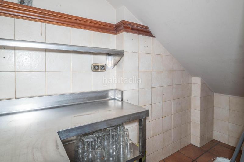 Foto fe3ee04c-d6da-4f90-8e21-32bfcc71a590. Locale commerciale in Ogíjares