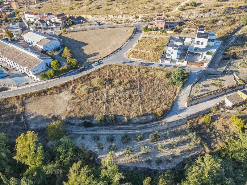 Foto b1cdc50f-d2b3-4a3e-974b-6c99ad140f6d. Terreno residenziale in Alfacar