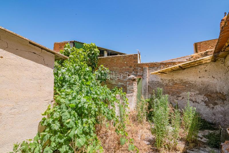 Foto cdfd4246-ceea-43a5-b7ae-15f6cdb45c6e. Casa adossada a lopez de los rios 19 a Cijuela