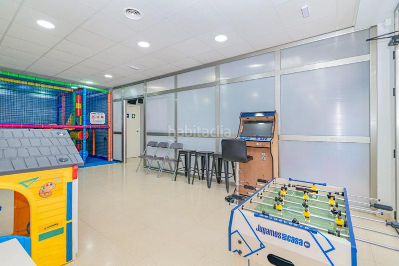 Foto 7c4914b8-c1cb-41b8-a4fa-1a95b609bb3d. Locale commerciale in calle alhambra 2 in Santa Fe