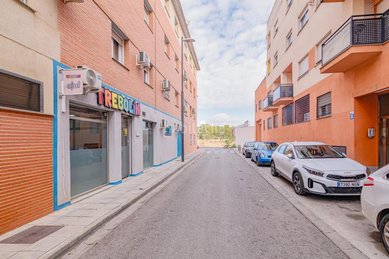 Foto ea1caed3-0e6e-4b0a-a1c1-0edb6c6bcb0e. Locale commerciale in calle alhambra 2 in Santa Fe