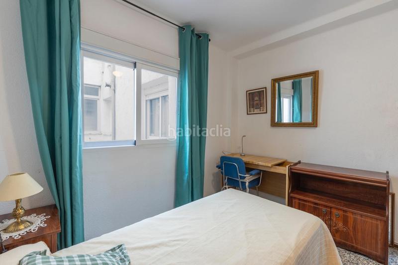 Foto 095238a0-3721-44f2-adeb-afc79ffe8a80. Piso inversión o vivienda en el zaidin!! en Barrio de Zaidín Granada