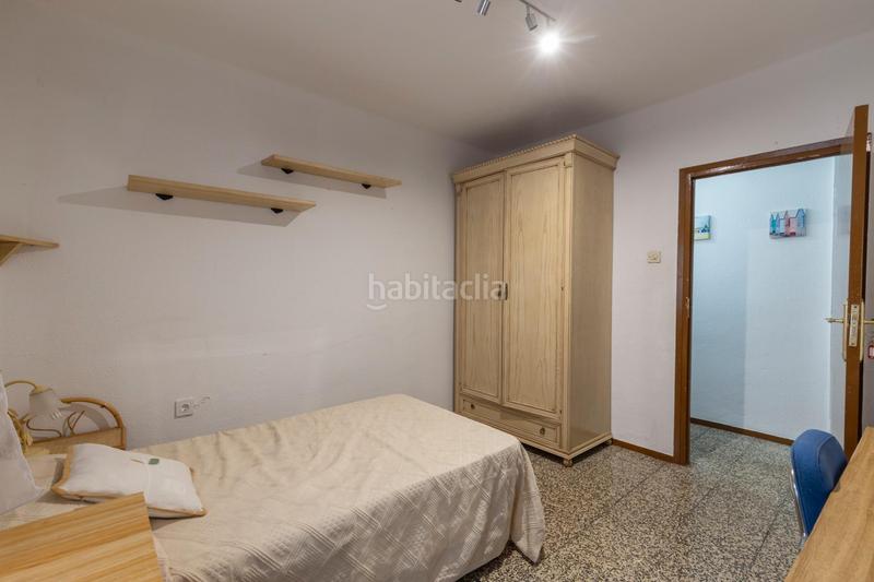 Foto 25c69737-a7fc-4f0f-9011-5e137be6ed3f. Piso inversión o vivienda en el zaidin!! en Barrio de Zaidín Granada