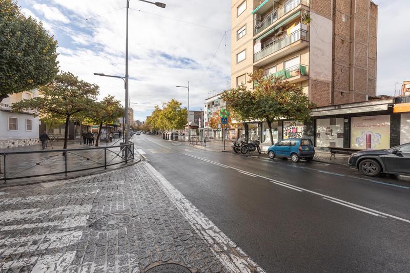 Foto 380979f4-5710-4f5c-969e-20e2e842b777. Piso inversión o vivienda en el zaidin!! en Barrio de Zaidín Granada