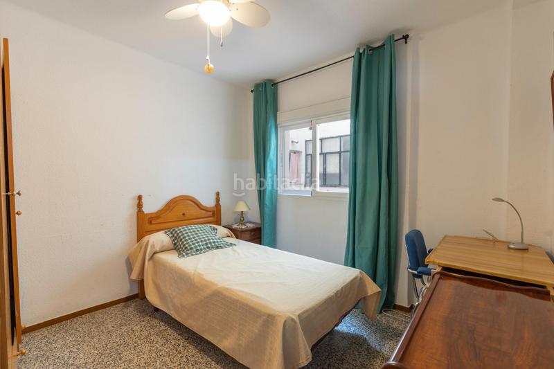 Foto 836308fc-1f84-4088-8d44-3de5574ec755. Piso inversión o vivienda en el zaidin!! en Barrio de Zaidín Granada