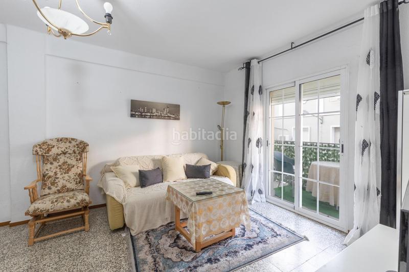 Foto a52fa930-7273-48eb-925e-2cd15fba44e4. Piso inversión o vivienda en el zaidin!! en Barrio de Zaidín Granada