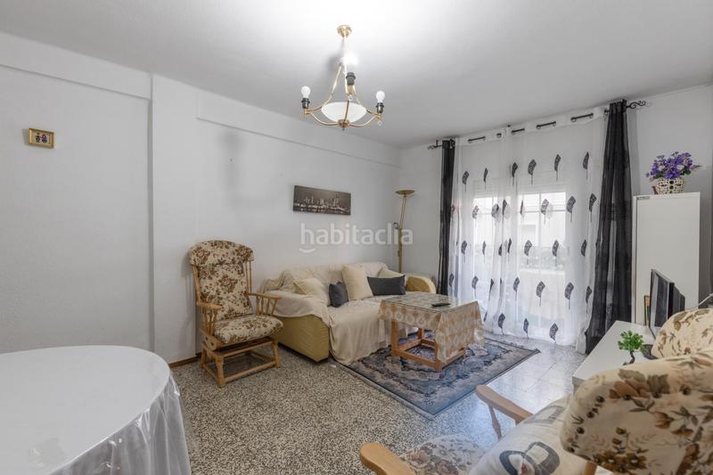 Foto b2b72f91-7a5d-4ff7-b649-7f493662a5a4. Piso inversión o vivienda en el zaidin!! en Barrio de Zaidín Granada