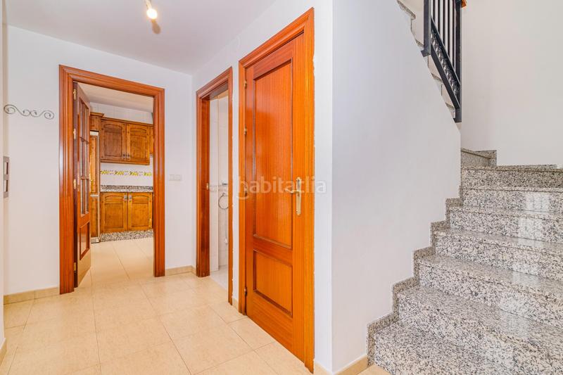 Foto c7d70ff7-01bb-4ab7-9aae-fed52a900dce. Casa adossada amb aparcament a Güevéjar