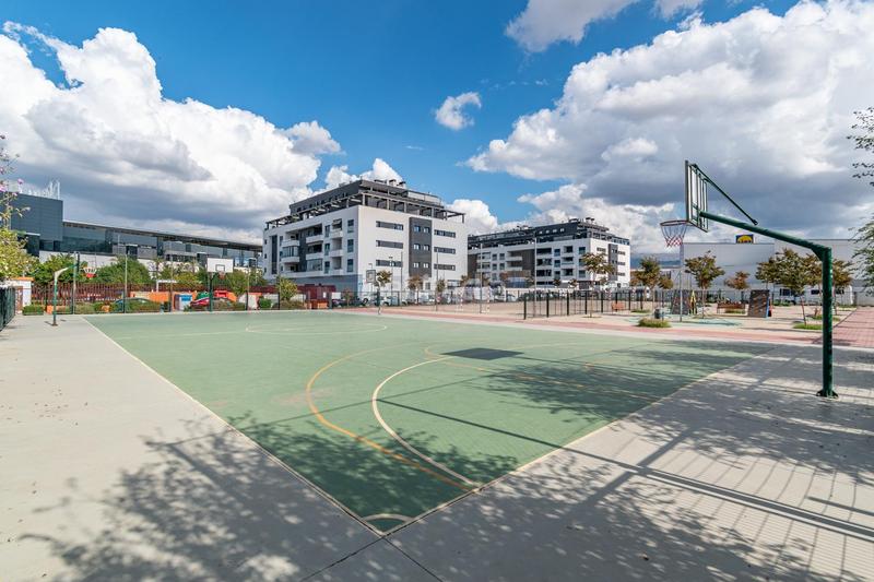 Foto 5e3ca436-2cac-4d61-aca8-7527ea417ab9. Pis amb calefacció aparcament piscina a San Miguel Armilla