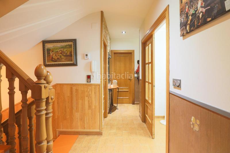 Foto 4d506d5e-bdb8-41ce-b010-baaf01a7559f. Casa amb calefacció aparcament a Barrio de la Vega Monachil