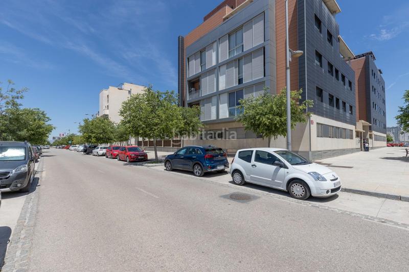 Foto c424b8f0-fea5-4842-b7c8-ff9d1c94cd4e. Autoparkplatz in pasaje de la ciencia 1 in San Antón Armilla