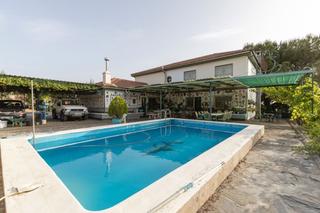 Casa  De viznar. Se vende exclusiva vivienda en alfacar  cuesta de víznar con ext