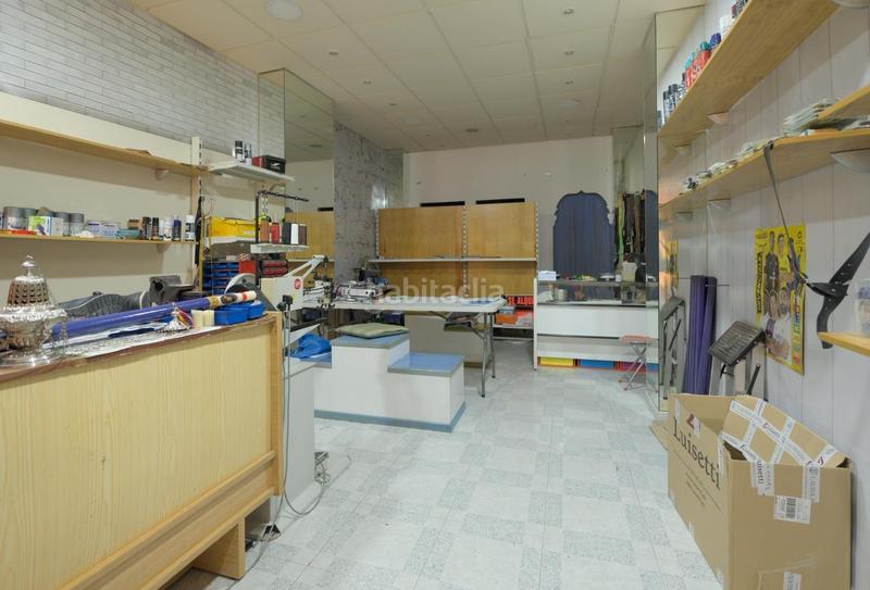 Foto 3a8adc94-ed43-4c32-99e9-3a7237dce80c. Local commercial dans Montefrío