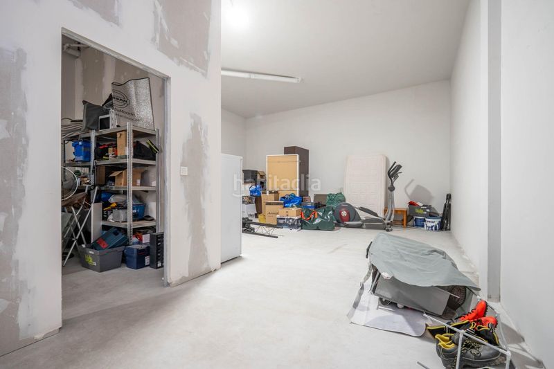 Foto 302ca75a-c053-4537-82fd-9a83e2d82e30. Casa amb aparcament a Gójar