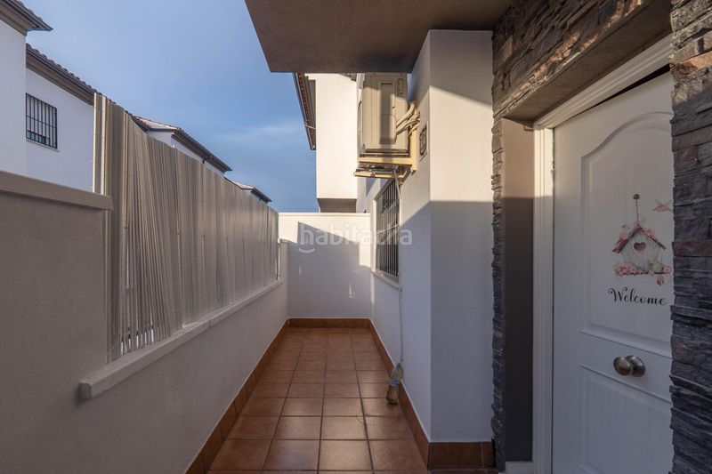 Foto b68a982d-0bdc-471b-b63d-006fbaf47389. Casa amb aparcament a Gójar