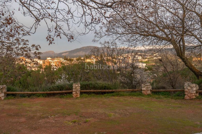 Foto c272686e-47dd-47ca-8997-0d5af922eca5. Casa amb aparcament a Gójar