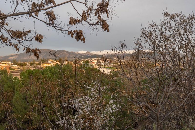 Foto e84d23af-3c3c-45c5-ac99-3723d47719f0. Casa amb aparcament a Gójar