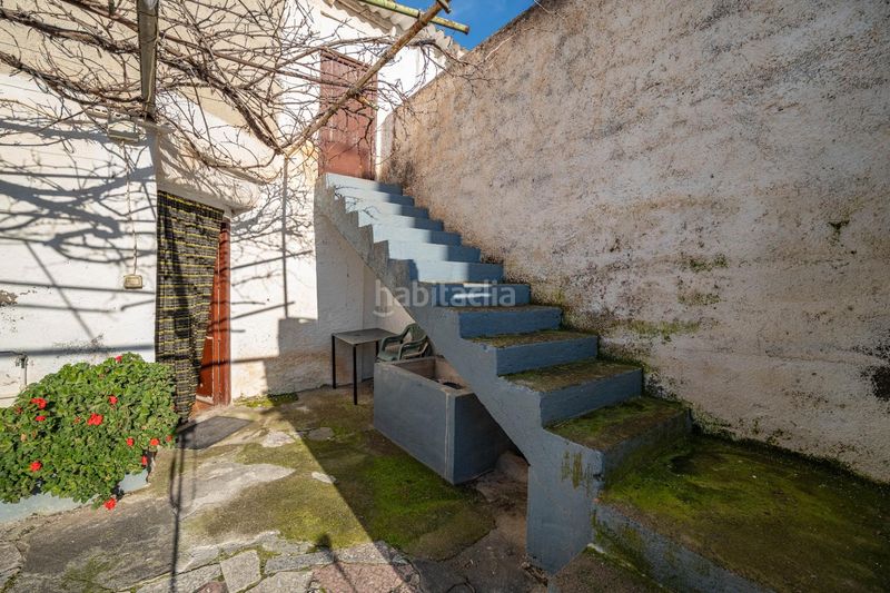 Foto 0c4e5267-281f-4c84-b9b5-6f0c974f97ad. Edificio in calle calle lora tamayo 11-13 in Órgiva