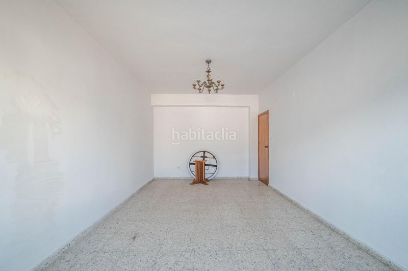 Foto 2387c31c-1d55-4d58-93ab-7bb9436ba2d5. Edificio in calle calle lora tamayo 11-13 in Órgiva