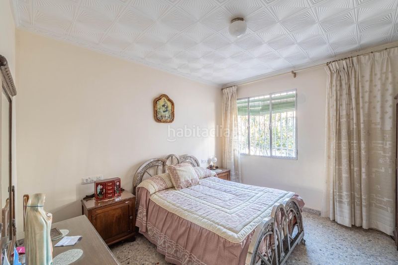 Foto 3004913b-673f-4f51-8d0c-2ec7eac2b99b. Edificio in calle calle lora tamayo 11-13 in Órgiva