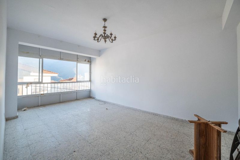 Foto 3b65ecae-b81b-4715-8a3d-bbc4cce64b15. Edificio in calle calle lora tamayo 11-13 in Órgiva