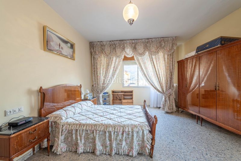 Foto 4989eb37-8e6d-4af9-8d68-41467ef91b30. Edificio in calle calle lora tamayo 11-13 in Órgiva