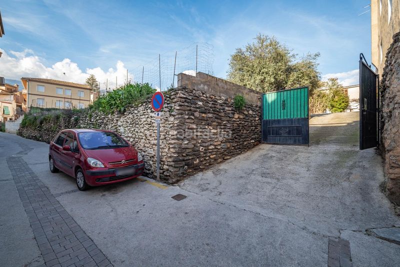 Foto 63ba47f8-1988-4372-9ec3-7044ab5aaadf. Edificio in calle calle lora tamayo 11-13 in Órgiva