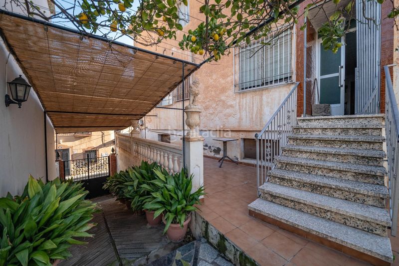 Foto ba2d6c00-b48b-4448-8067-3d15bacdb879. Edificio in calle calle lora tamayo 11-13 in Órgiva