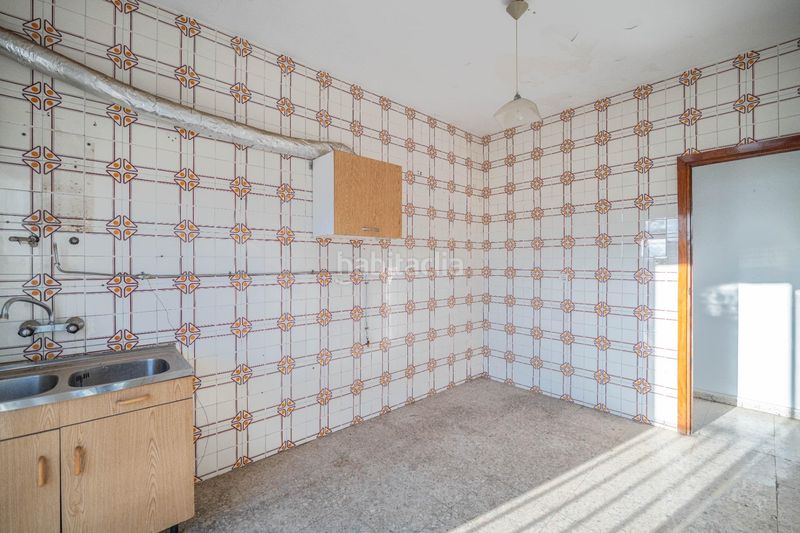 Foto cc070201-faef-4d7b-8c40-82928d3c90b6. Edificio in calle calle lora tamayo 11-13 in Órgiva