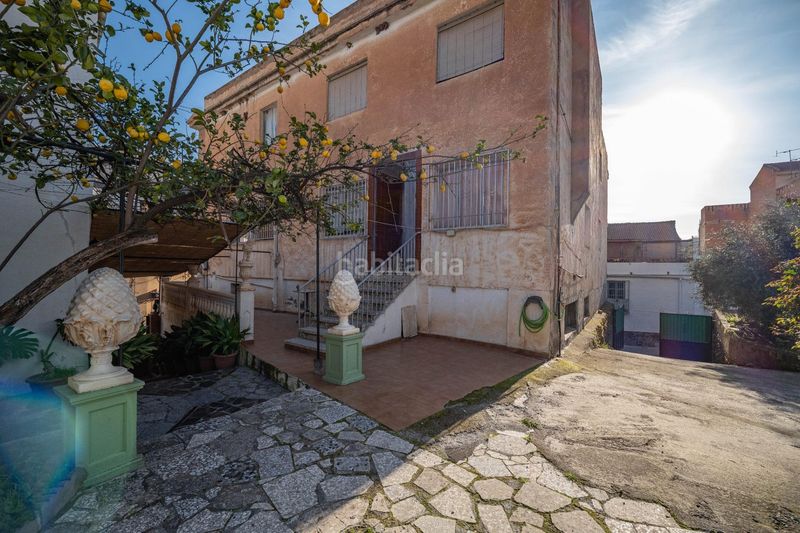 Foto d7578ed9-248a-4db8-bf9f-b1e55b7c6a66. Edificio in calle calle lora tamayo 11-13 in Órgiva