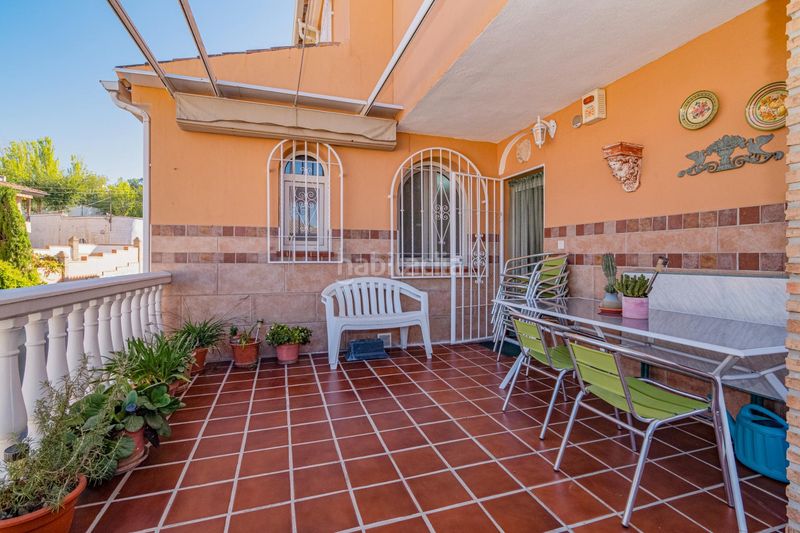 Foto ca7bf368-3ab9-4769-8709-6965373164fd. Casa aparellada amb aparcament piscina a Jun