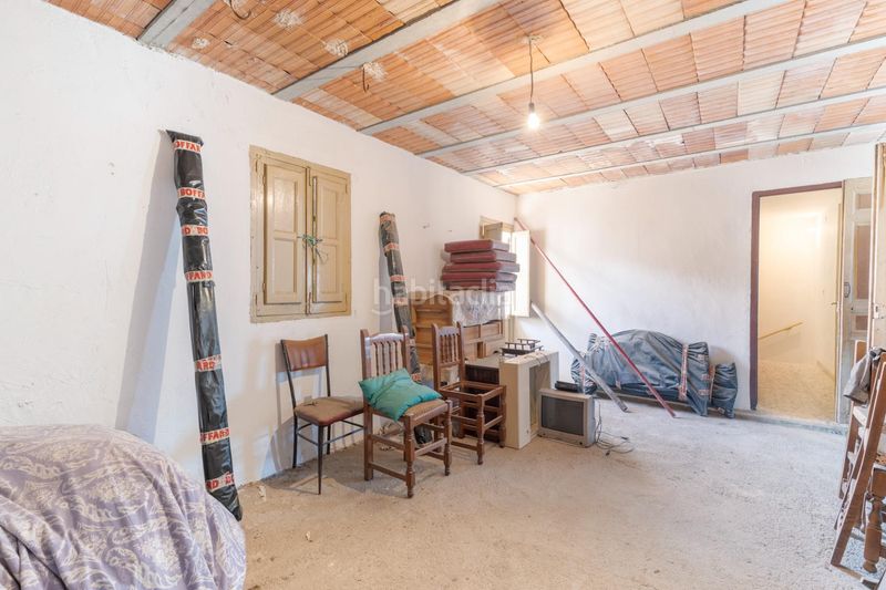 Foto c8032d86-5ecc-4228-bf01-d9a5b2bb912e. Casa a Deifontes