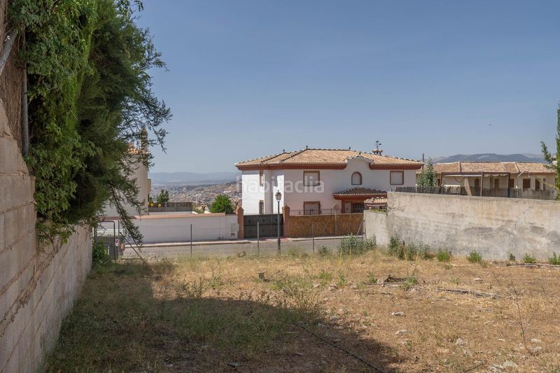 Foto dfe9e03d-bfb6-417c-8167-a9791261575c. Wohngrundstück in Barrio de la Vega Monachil