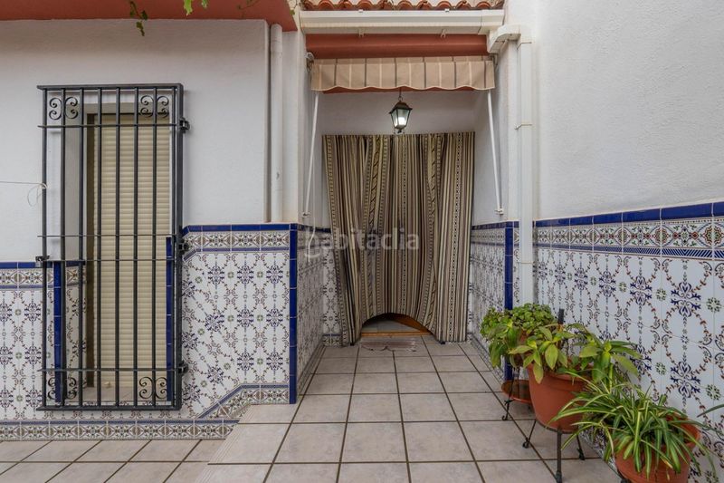Foto ba72c1a9-31af-43c9-8e3b-d2b10df7fd5d. Casa adossada amb calefacció aparcament a Santa Fe