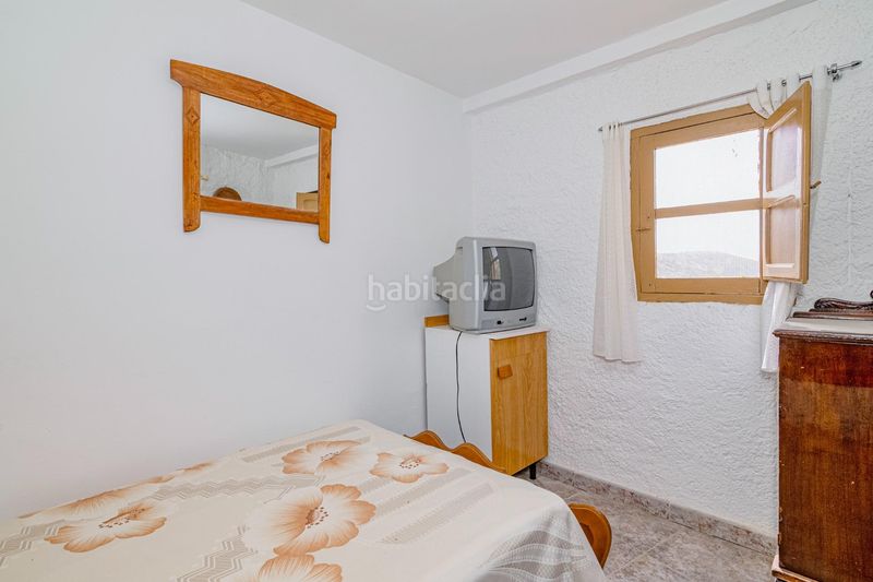 Foto ef337d94-5f8d-4f30-a158-8e8e094b8272. Casa a Colomera