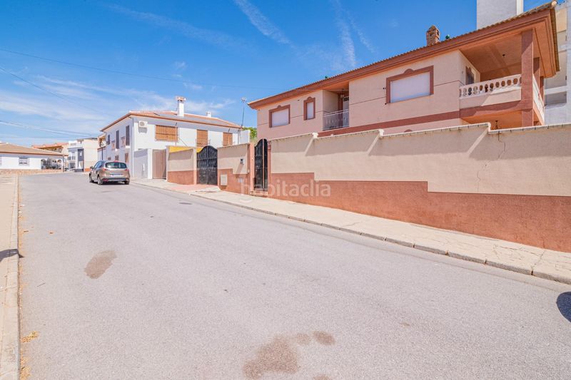Foto c1269d1e-a93e-4245-bd64-9b62e43db614. Xalet amb piscina a Láchar