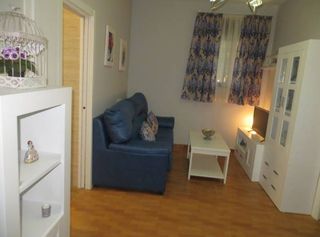 Rent Flat  Plaza de la debla 2. ?? piso nuevo amueblado en san pablo – sevilla
