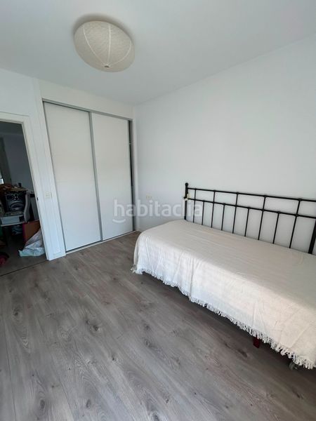 Foto 54be4913-4658-4b22-9d89-fcaa1a7e8322. Casa aparellada amb aparcament piscina a Centro Bormujos