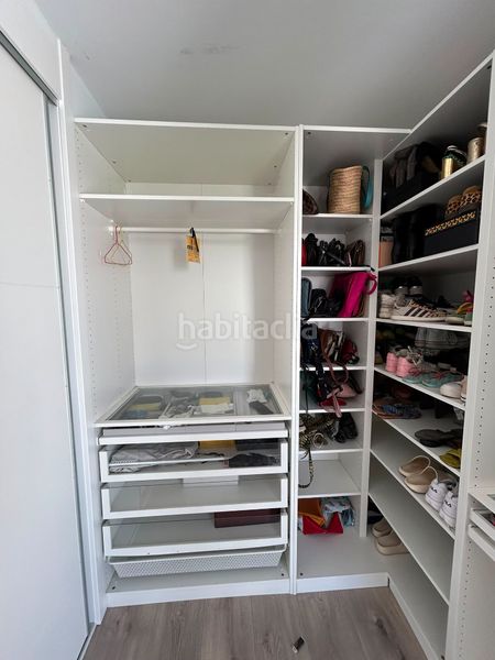 Foto fa007a90-91f4-43d3-a2d7-8d2ae708e764. Casa aparellada amb aparcament piscina a Centro Bormujos