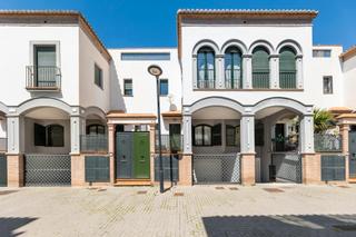 Maison jumelée  Calle euclides. Sale a la venta una estupenda vivienda unifamiliar en armilla ju