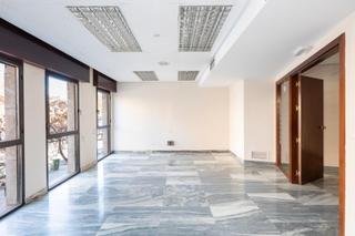 Pis  Calle acera del darro. ? exclusivo piso en acera del darro, frente a la fuente de las