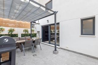 Casa adossada  Avenida los claveles. Ojo...  hoy ponemos en venta... la vivienda que llevabas esperan