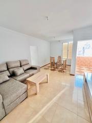 Location Appartement  Pasaje de teba. Atencion estudiantes se reserva para el siguiente curso, piso de