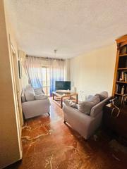 Location Appartement  Calle trucha. Atención estudiantes se reserva para el siguiente curso- piso de
