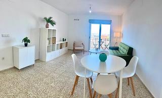 Alquiler Piso  Calle virgen de la consolación. Atencion estudiantes se reserva para el siguiente curso ¡descubr