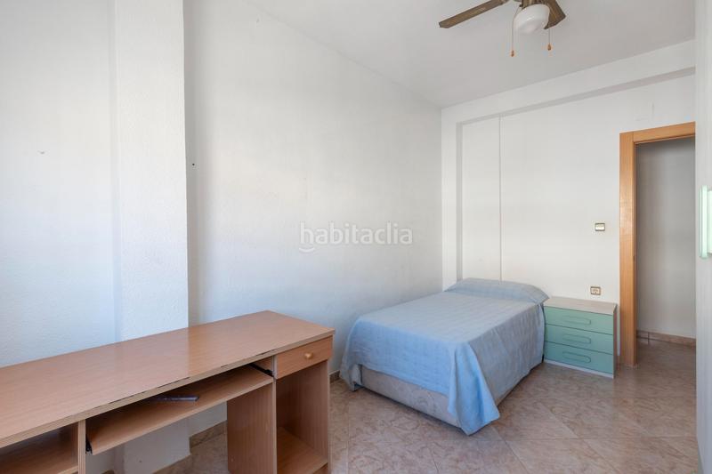 Foto 471154eb-a052-4681-a2b9-2f1d257f4974. Piso  en venta con excelente ubicación y amplios espacios se ofrece estupendo piso en venta, ideal para familias o como inversión. en Maracena
