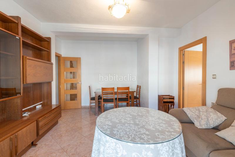 Foto a237a6f8-b14f-4b88-adbc-1a5d1a166ca9. Piso  en venta con excelente ubicación y amplios espacios se ofrece estupendo piso en venta, ideal para familias o como inversión. en Maracena