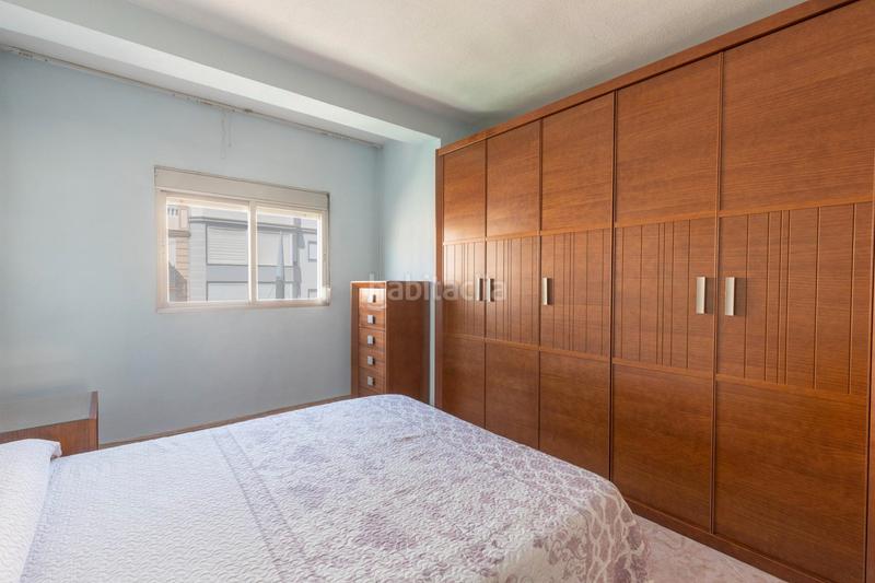 Foto bdcf6186-9811-491d-8c0a-670574bca28e. Piso  en venta con excelente ubicación y amplios espacios se ofrece estupendo piso en venta, ideal para familias o como inversión. en Maracena