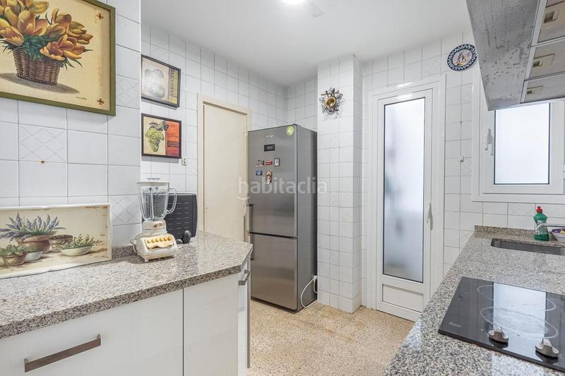Foto d6ec4597-0e21-492d-92d9-985f290544f6. Piso ¿buscas una vivienda con excelente ubicación y distribución funcional? esta propiedad lo tiene todo: se encuentra en el corazón de en Granada