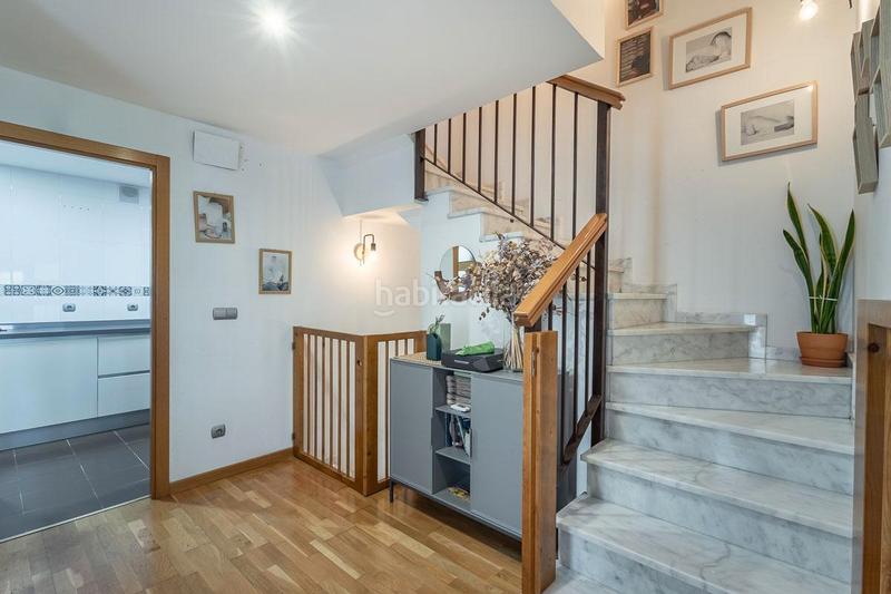 Foto 8ca40698-2eca-4ea3-9122-14adee14be9d. Chalet te presentamos tu futuro hogar en uno de los residenciales más conocidos de toda la ciudad de granada. situada a menos de de 10 m en Albolote